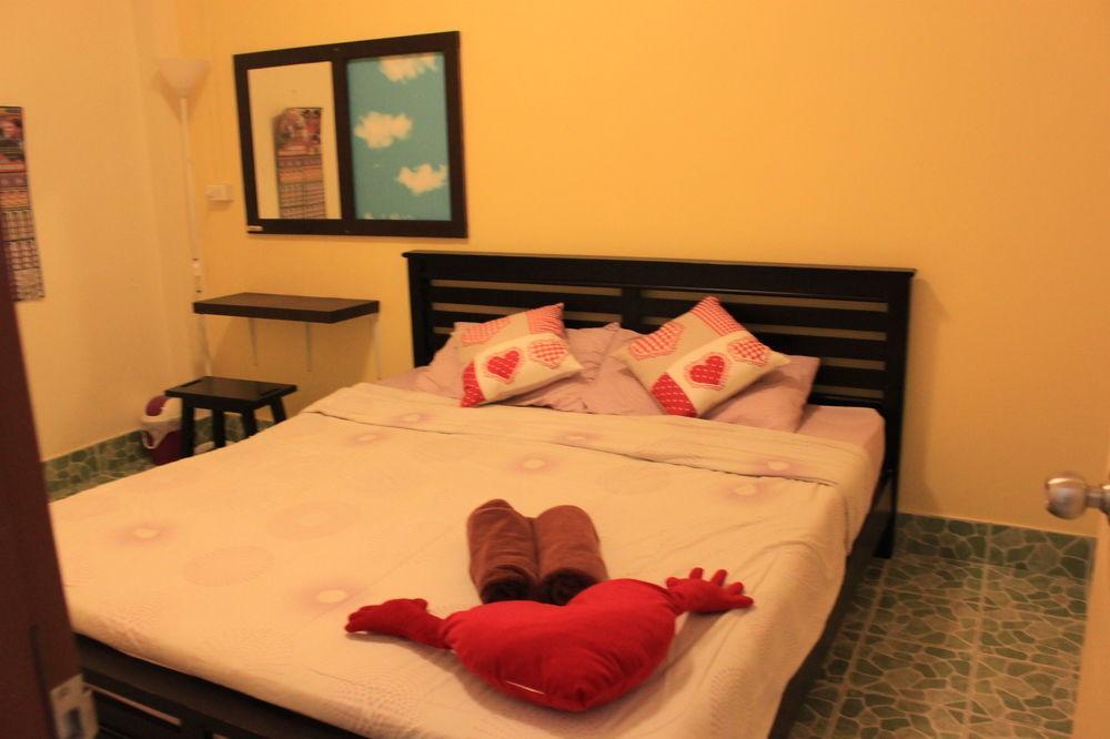 Tid Tarad Hostel Hua Hin Exterior photo